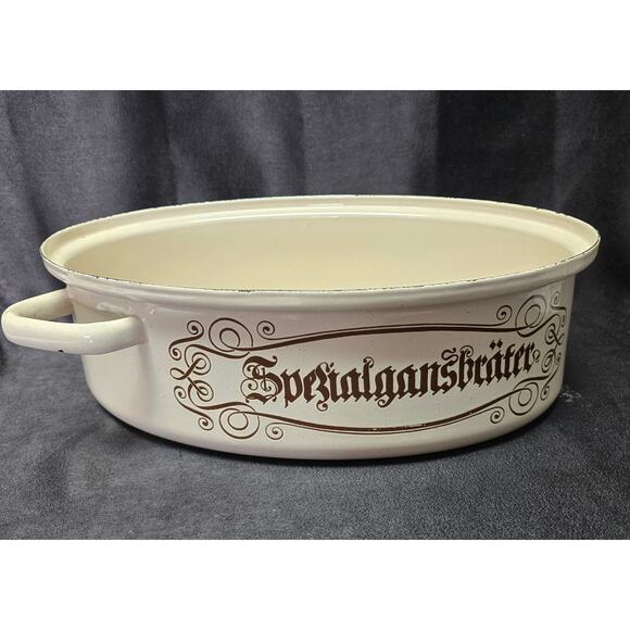 Vintage Large Tan & Brown Iron Roaster Frying Pan Roasting Pot Casserole Dish - Picture 3 of 13